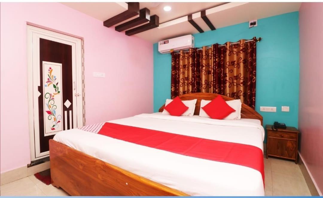 Hotel Ayush International Balasore 外观 照片