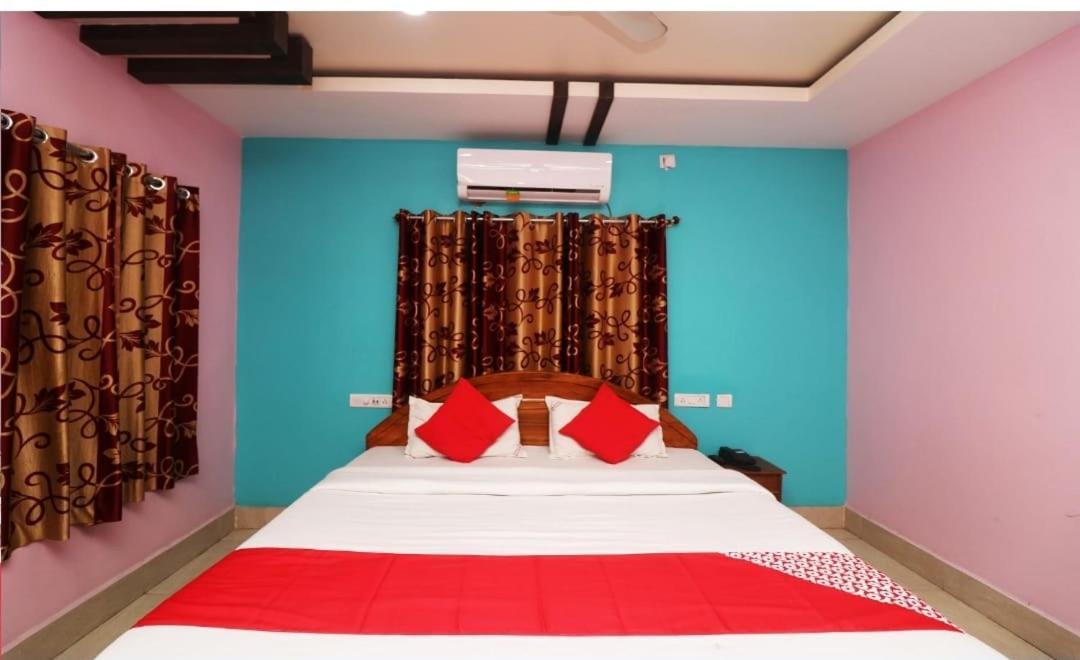 Hotel Ayush International Balasore 外观 照片